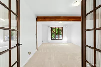 18901 61 Avenue NE, Kenmore, WA 98028 - Photo 15