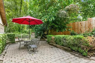 18901 61st Ave NE, Kenmore, WA 98028 - Photo 21
