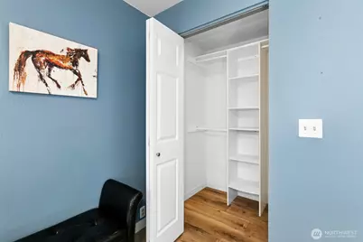 18901 61 Avenue NE, Kenmore, WA 98028 - Photo 9