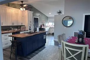 1005 28th St SE, Auburn, WA 98002 - Photo 9