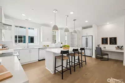 12217 137th Place NE #2703, Redmond, WA 98052 - Photo 15