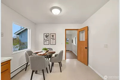 5811 Main Street, Bow, WA 98232 - Photo 23