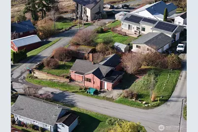 7931 Caddy Street, Anacortes, WA 98221 - Photo 11