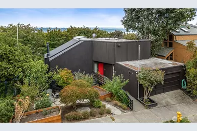 2028 34th Avenue S, Seattle, WA 98144 - Photo 1