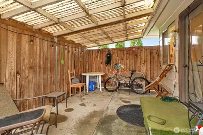 908 Liberty Street, Lynden, WA 98264 - Photo 17