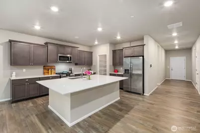 1214 Baker Heights Loop, Bremerton, WA 98312 - Photo 11