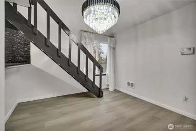 2524 S 317th Street #304, Federal Way, WA 98003 - Photo 7