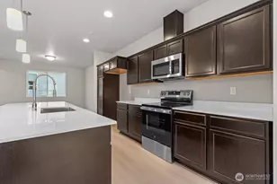 7027 Rainier Dr, Everett, WA 98203 - Photo 15