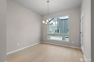 7027 Rainier Dr, Everett, WA 98203 - Photo 17