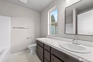 7027 Rainier Dr, Everett, WA 98203 - Photo 21