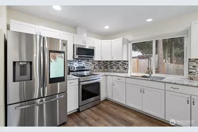 18117 Hi Lo Court SE, Yelm, WA 98597 - Photo 9