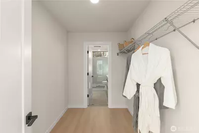 1014 B NE 70th Street, Seattle, WA 98115 - Photo 21