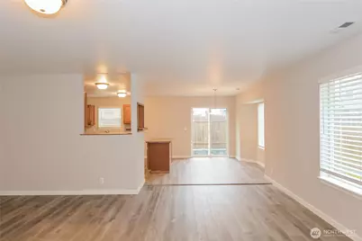 2007 179th Court E, Spanaway, WA 98387 - Photo 5