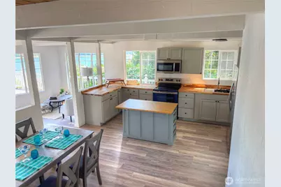 81 E Panorama Way, Grapeview, WA 98546 - Photo 11