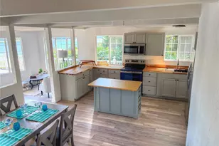 81 E Panorama Way, Grapeview, WA 98546 - Photo 11