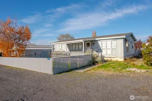 726 E Main Ave, Soap Lake, WA 98851 - Photo 39