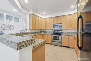 4322 NE 5th Ct, Renton, WA 98059 - Photo 13