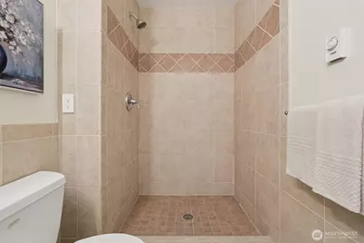 4322 NE 5th Court #105, Renton, WA 98059 - Photo 19