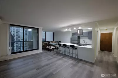 2100 3rd Avenue #1804, Seattle, WA 98121 - Photo 3