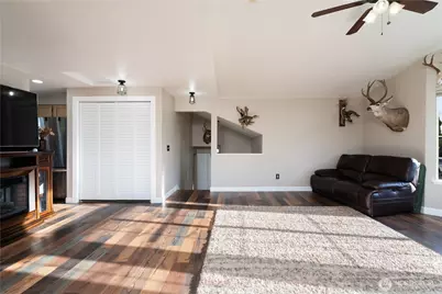 20795 Carolann Place, Burlington, WA 98223 - Photo 11