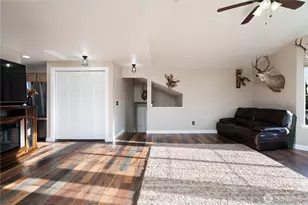 20795 Carol Ann Pl, Burlington, WA 98223 - Photo 11