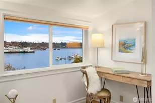 9986 NE Ewing St, Bainbridge Island, WA 98110 - Photo 9