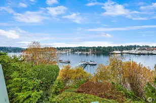9986 NE Ewing St, Bainbridge Island, WA 98110 - Photo 21