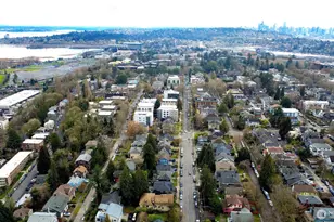 5026 20th Ave NE, Seattle, WA 98105 - Photo 3