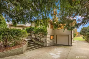 12057 NE 97th St, Kirkland, WA 98033 - Photo 5