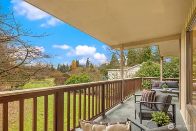 12057 NE 97th Street, Kirkland, WA 98033 - Photo 25