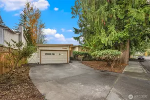 12057 NE 97th St, Kirkland, WA 98033 - Photo 37