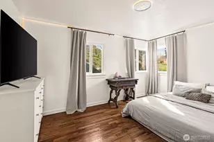 101 S 58th St, Tacoma, WA 98408 - Photo 11