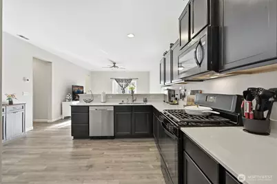 9014 NE 169th Street, Arlington, WA 98223 - Photo 9