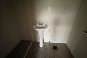 154 SW 11th St, Chehalis, WA 98532 - Photo 7