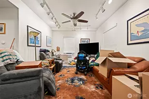 1202 5th St, Anacortes, WA 98221 - Photo 11