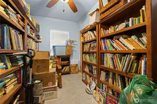 1202 5th St, Anacortes, WA 98221 - Photo 19