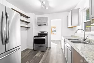 1107 E 6th St, Port Angeles, WA 98362 - Photo 9