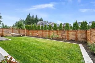 18718 135th St E, Bonney Lake, WA 98391 - Photo 31