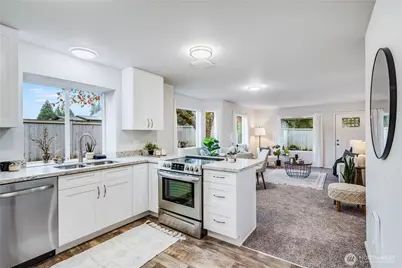 1101 37th Street SE #802, Auburn, WA 98002 - Photo 5