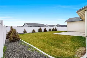 1313 W Polo Ridge Dr, Moses Lake, WA 98837 - Photo 31