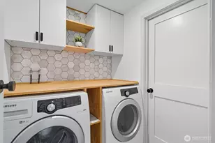 1210 NW Huckle Dr, Bremerton, WA 98311 - Photo 31