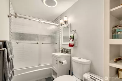 1015 F Street SE, Auburn, WA 98002 - Photo 29