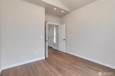 119 Peninsula Drive, Kelso, WA 98626 - Photo 11