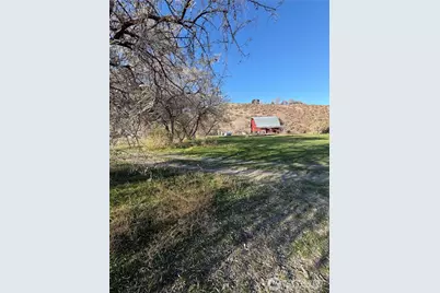 23227 Highway 20, Okanogan, WA 98840 - Photo 7