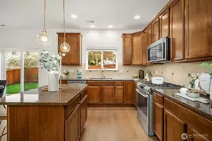 3601 223rd Pl SE, Bothell, WA 98021 - Photo 7