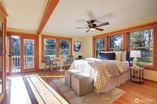 311 NE 117th St, Seattle, WA 98125 - Photo 21