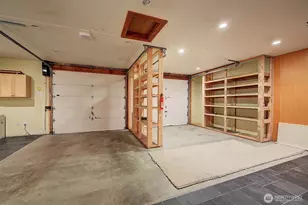 311 NE 117th St, Seattle, WA 98125 - Photo 35