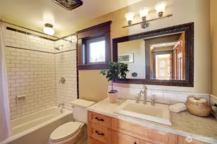 311 NE 117th St, Seattle, WA 98125 - Photo 31