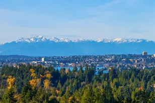 2627 96th Ave NE, Clyde Hill, WA 98004 - Photo 1