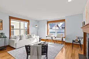 3018 SW Hinds St, Seattle, WA 98126 - Photo 5